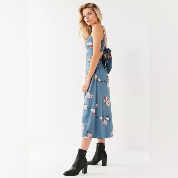 Urban Outfitters Blue Floral Layla Straight-Neck Tie-Back Midi Dress M - Picture 7 of 16
